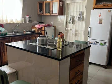 Farm & Agricultural Land