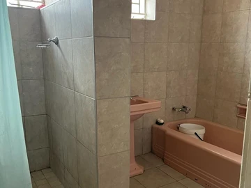 Farm & Agricultural Land